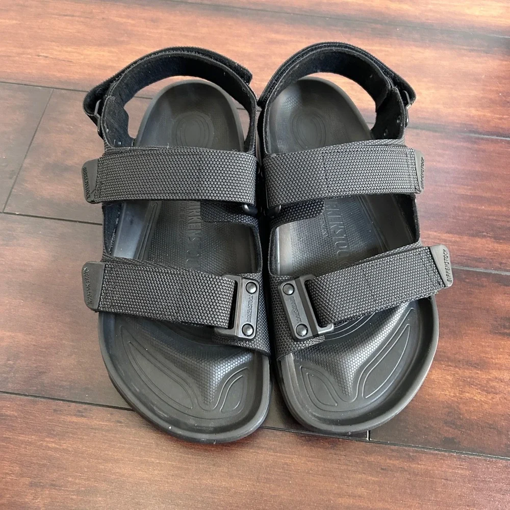 Birkenstock Tatacoa Ce Sandal in Futura Black size 41 Unisex M8-8.5/W10-10.5